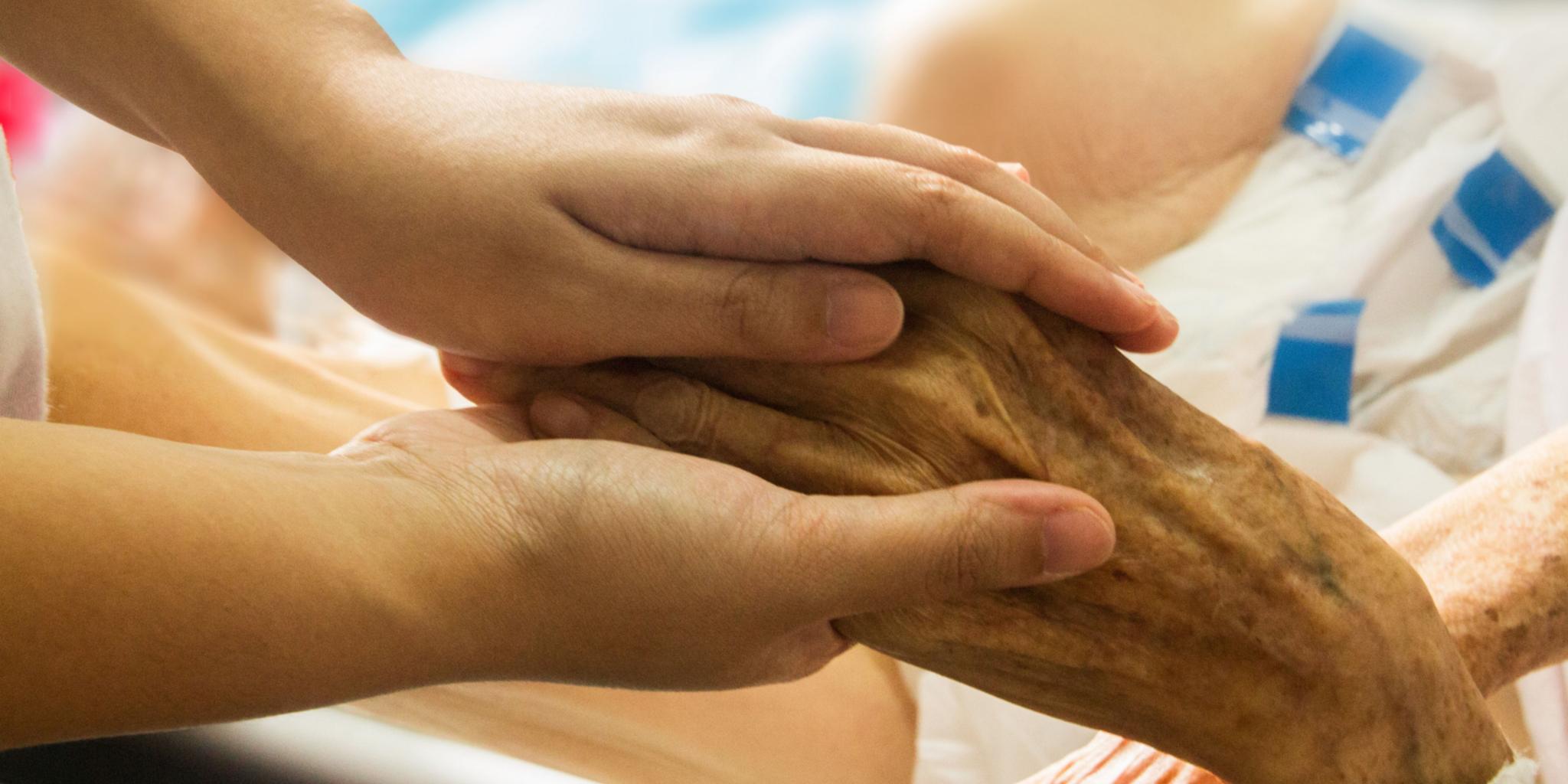 hand-in-hand-1686811_by_truthseeker08_pixabay_pfarrbriefservice (c) truthseeker08 / Pixabay.com - Lizenz hand-in-hand-1686811_by_truthseeker08_pixabay_pfarrbriefservice