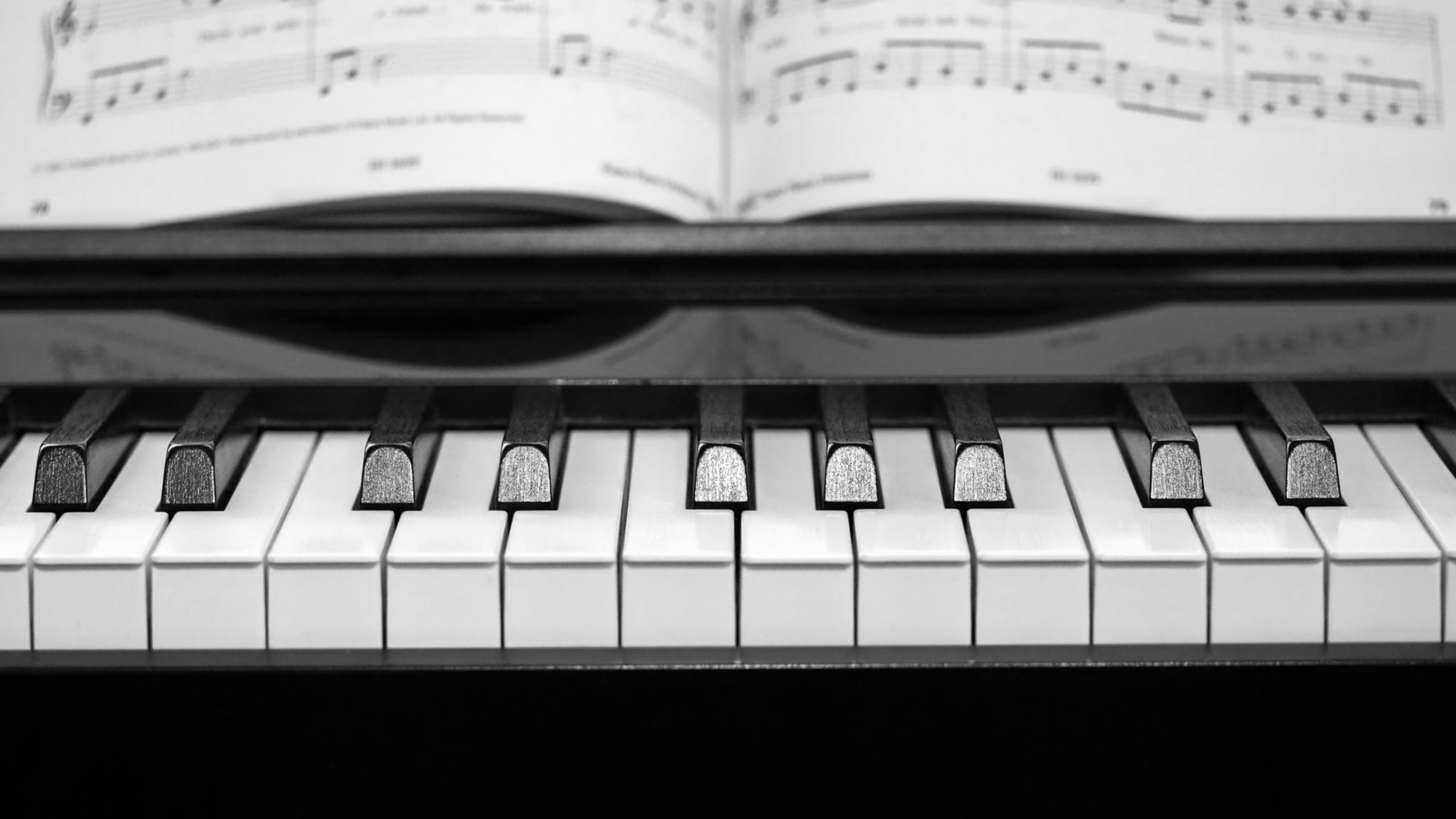 piano-8413277_by_Ralf1403_pixabay_pbs
